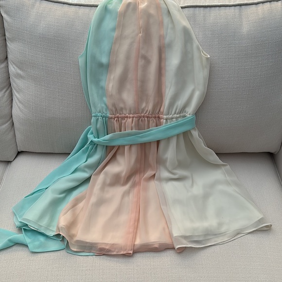 Victoria’s Secret size small dress - Picture 3 of 3